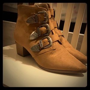 size seven forever 21 boots, never worn